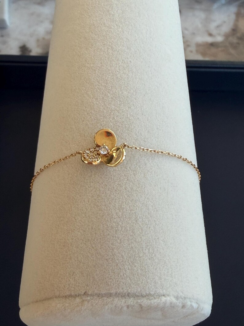 Natural Diamond Frivole Bracelet in 18K Yellow Gold