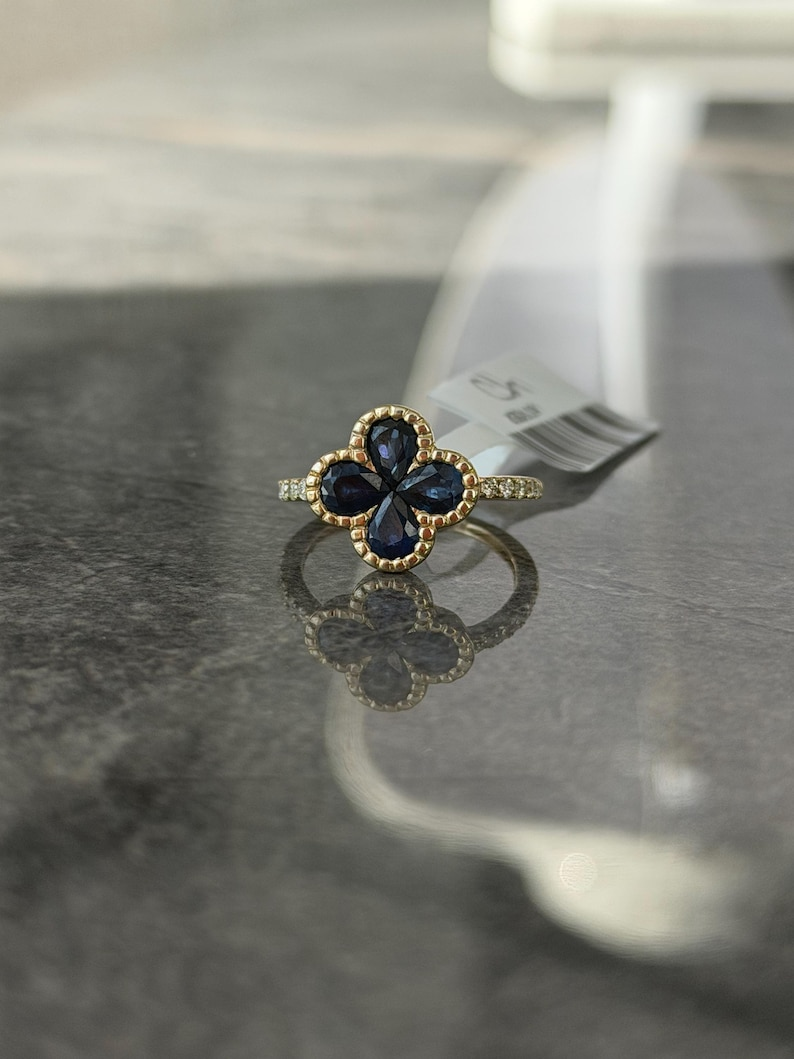Blue Sapphire Clover Ring | 14K Yellow Gold Diamond Halo | Fine Gemstone Ring Size 5